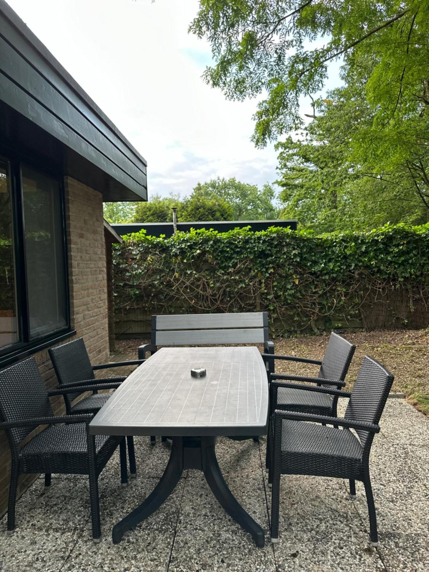 Vakantiehuis Lanaken Buitenkant foto